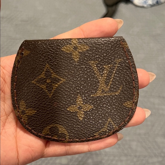 Louis Vuitton Dark Brown Monogram coin purse - Picture 2 of 3